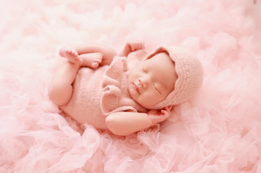 高安两个月宝宝长牙